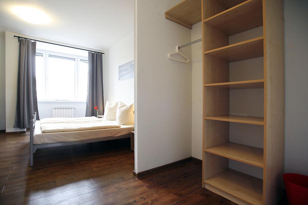 Dreibettzimmer